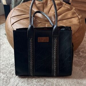 Wrangler Black tote bag with Braided Detail w/ strap